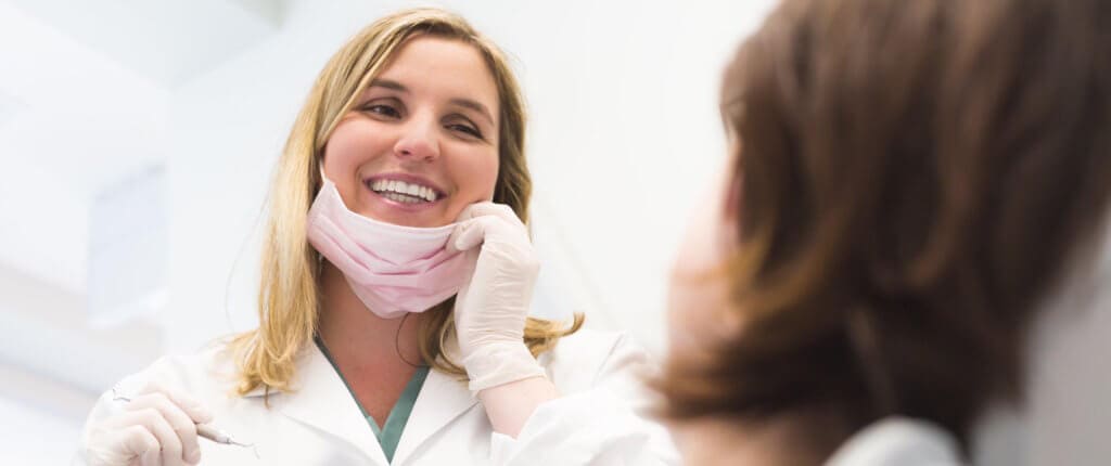Bloō Dental -